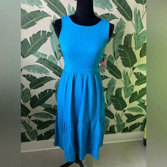 Sincerely Jules Blue Linen Blend Sleeveless open back tank dress Size M NWT - Picture 1 of 6